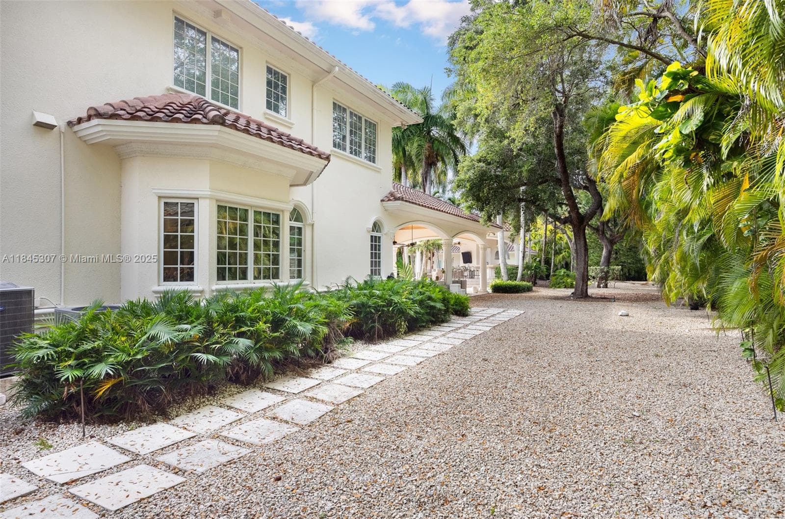 0 7245 SW 104th St, Pinecrest FL 33156 — 17