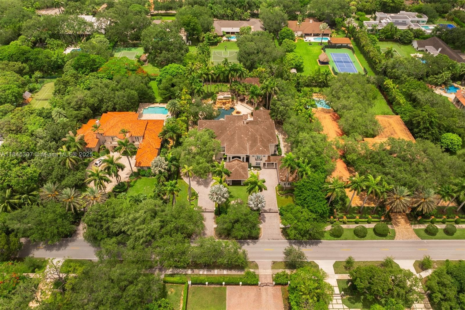 0 7245 SW 104th St, Pinecrest FL 33156 — 4