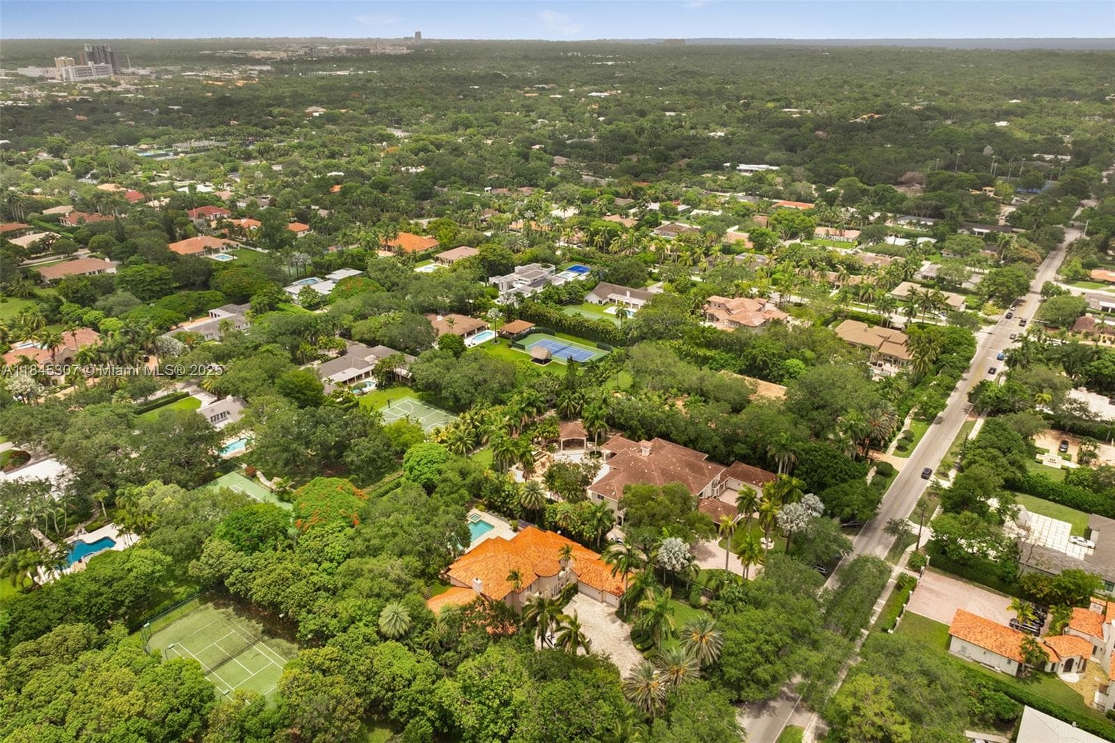 0 7245 SW 104th St, Pinecrest FL 33156 — 8
