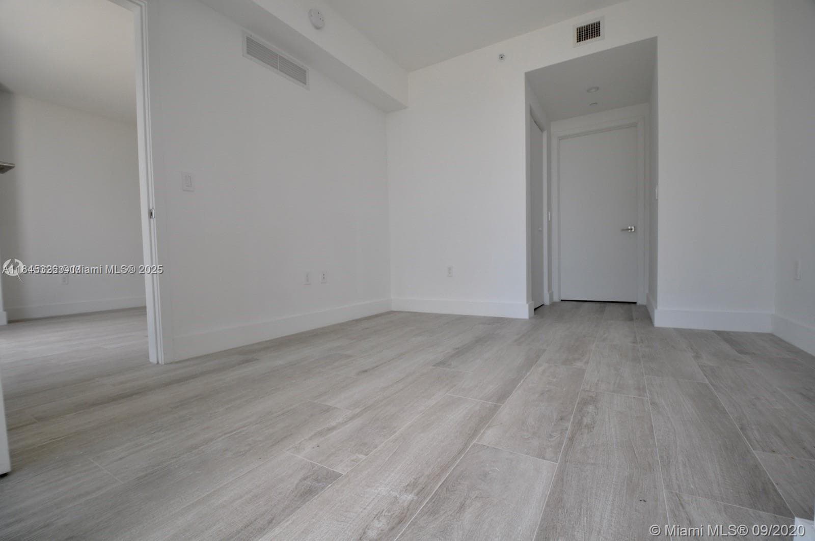 121 NE 34th St # 806, Miami FL 33137 — 12