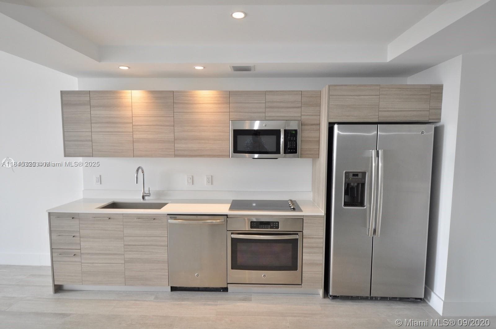 121 NE 34th St # 806, Miami FL 33137 — 3