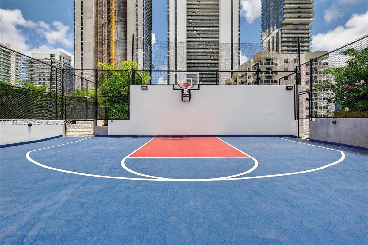 700 NE 24th Street # 1405, Miami FL 33137 — 36