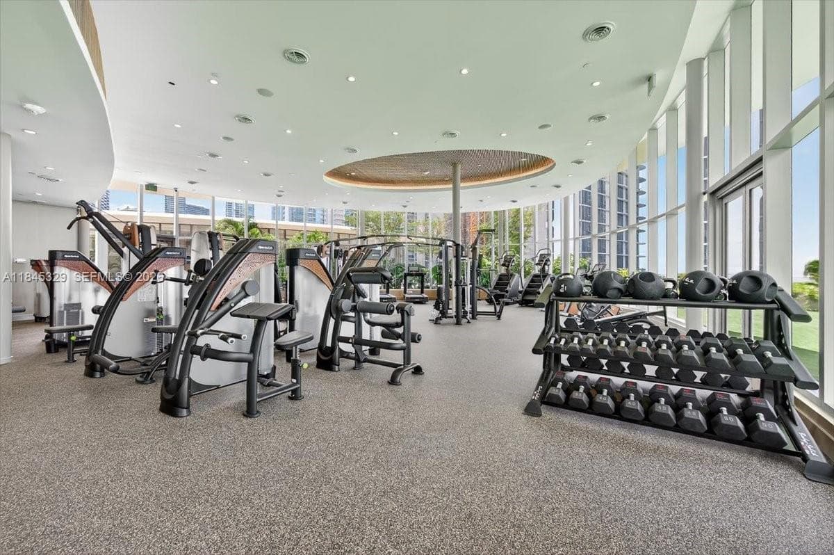 700 NE 24th Street # 1405, Miami FL 33137 — 31