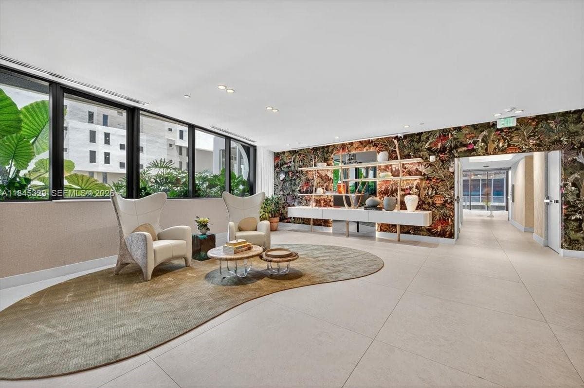 700 NE 24th Street # 1405, Miami FL 33137 — 21