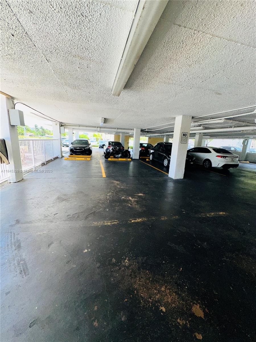 2020 NE 135th St # 807, North Miami FL 33181 — 17