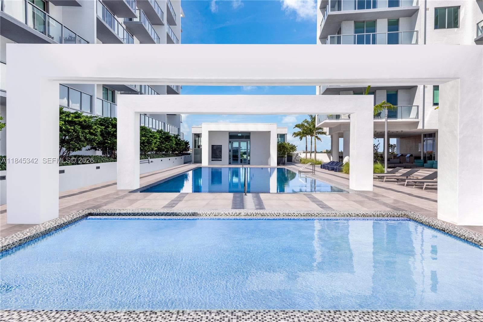 3900 Biscayne Blvd # 400, Miami FL 33137 — 38