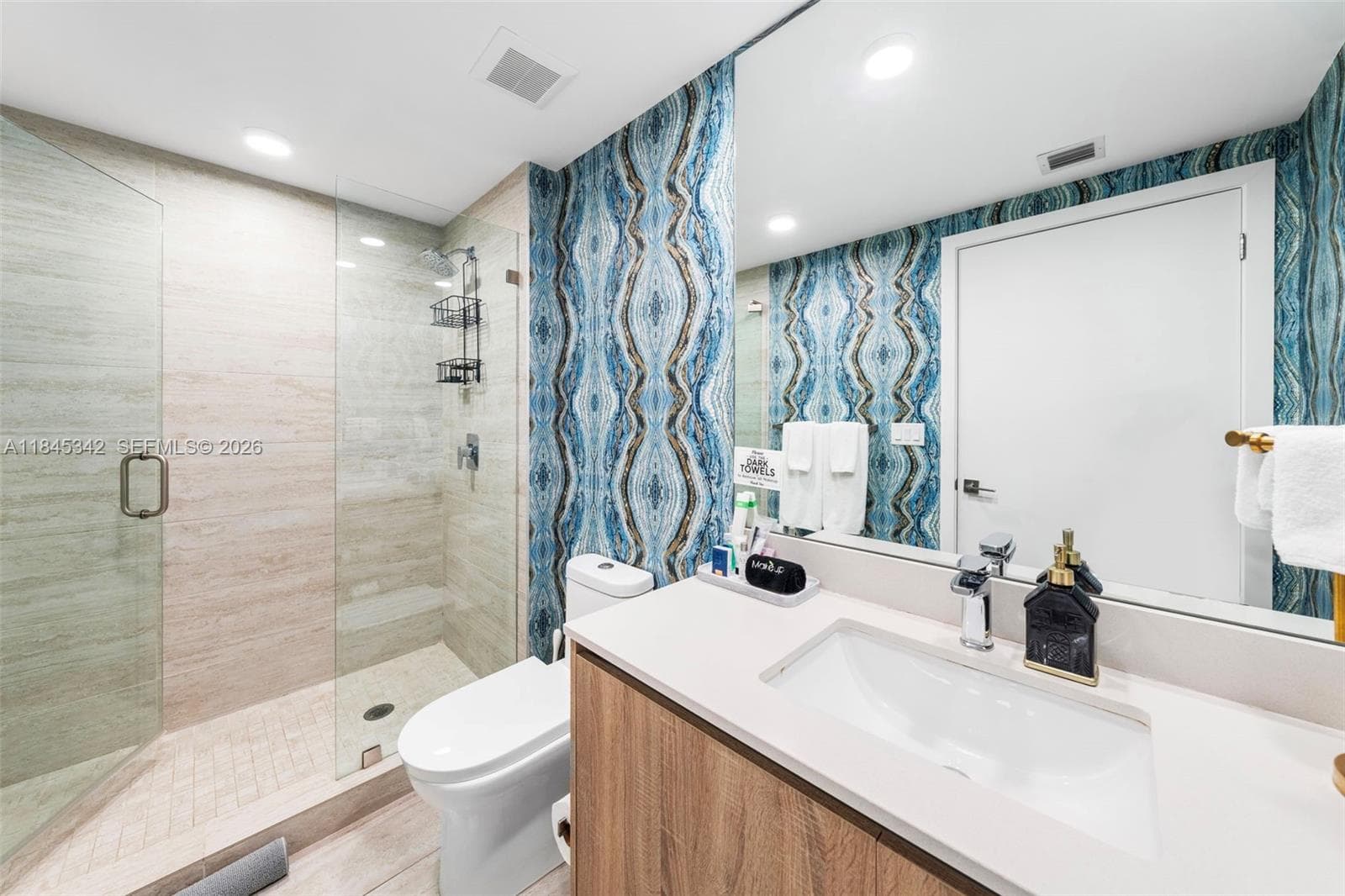3900 Biscayne Blvd # 400, Miami FL 33137 — 18
