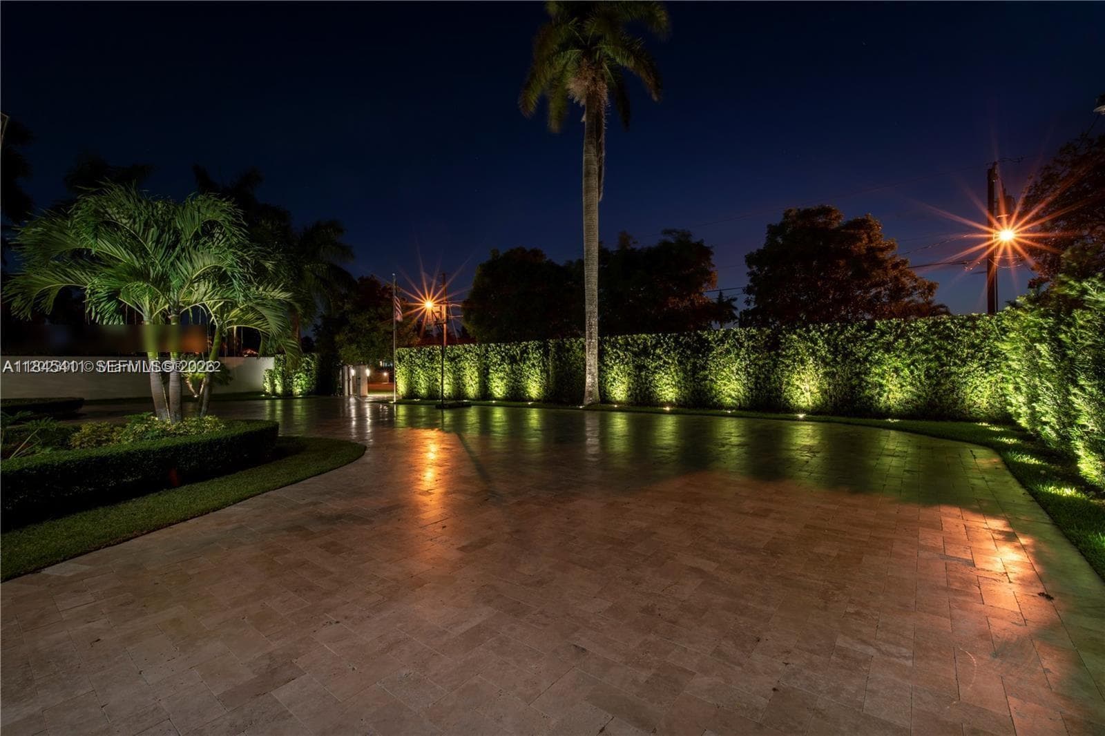 331 SW 124th Ave, Miami FL 33184 — 52
