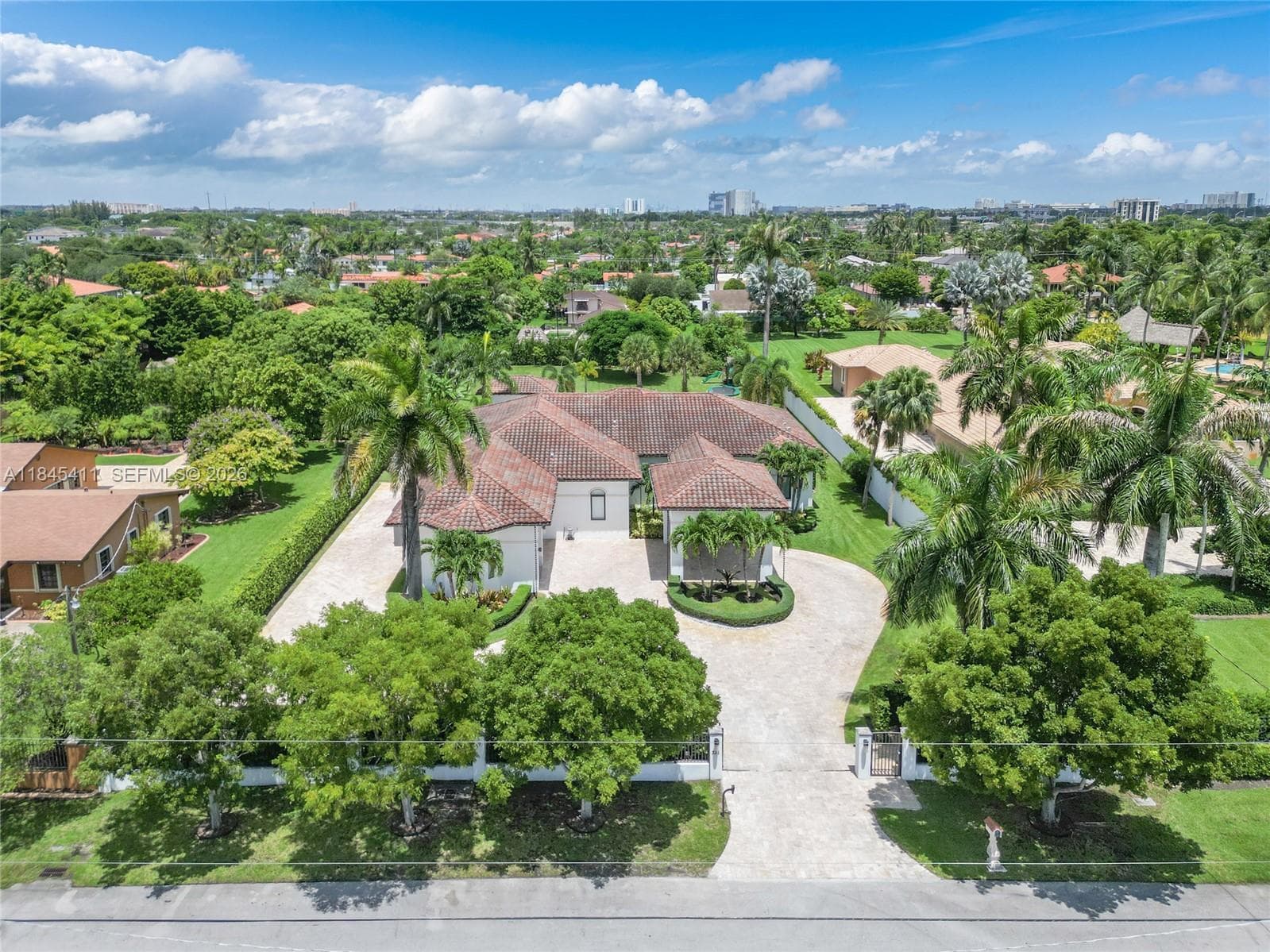 331 SW 124th Ave, Miami FL 33184 — 57