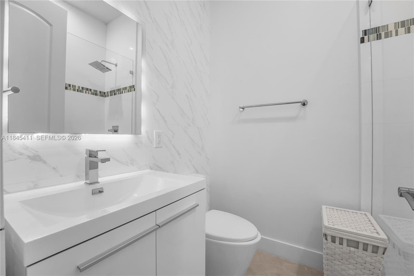 331 SW 124th Ave, Miami FL 33184 — 30