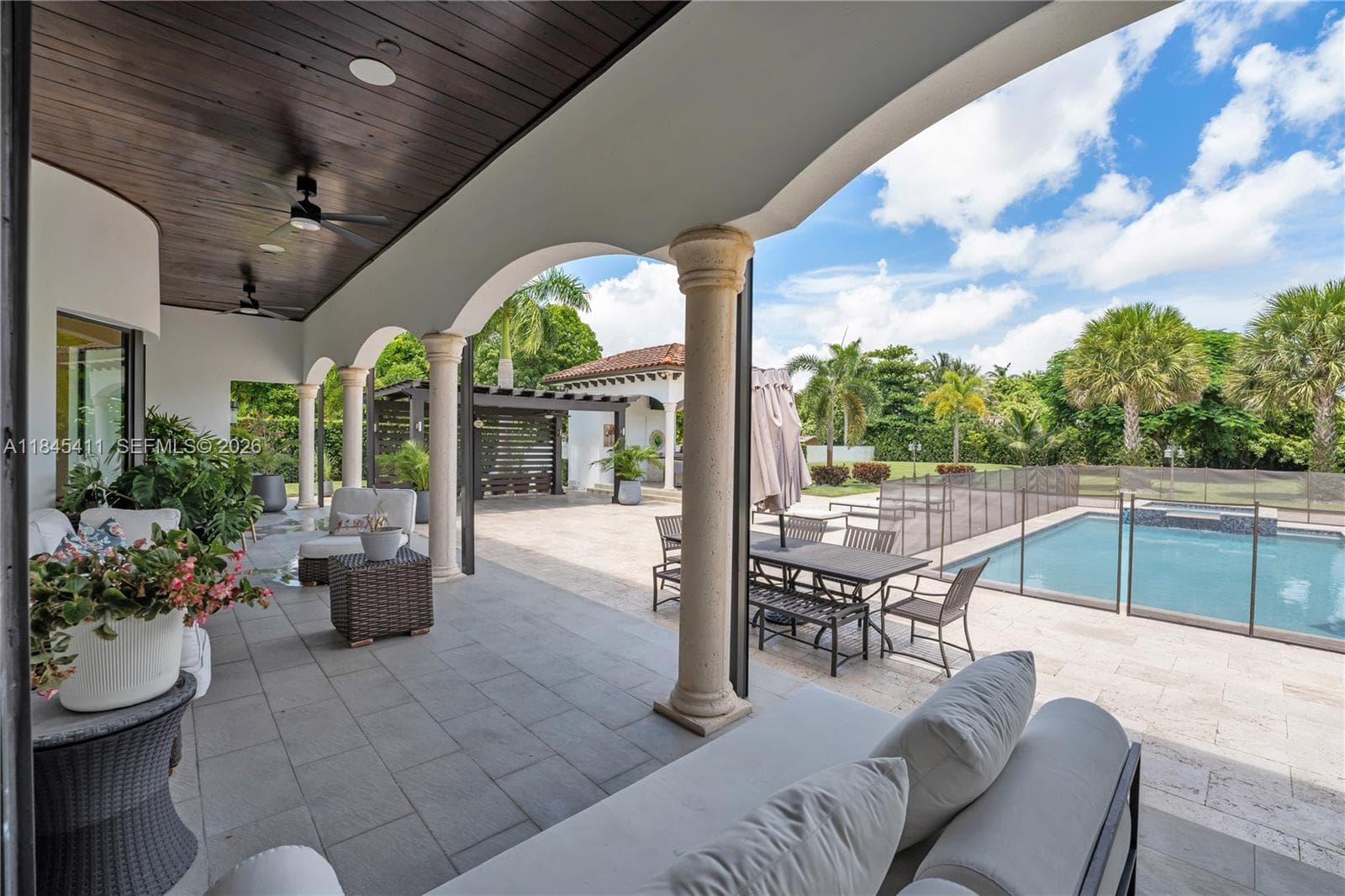 331 SW 124th Ave, Miami FL 33184 — 45