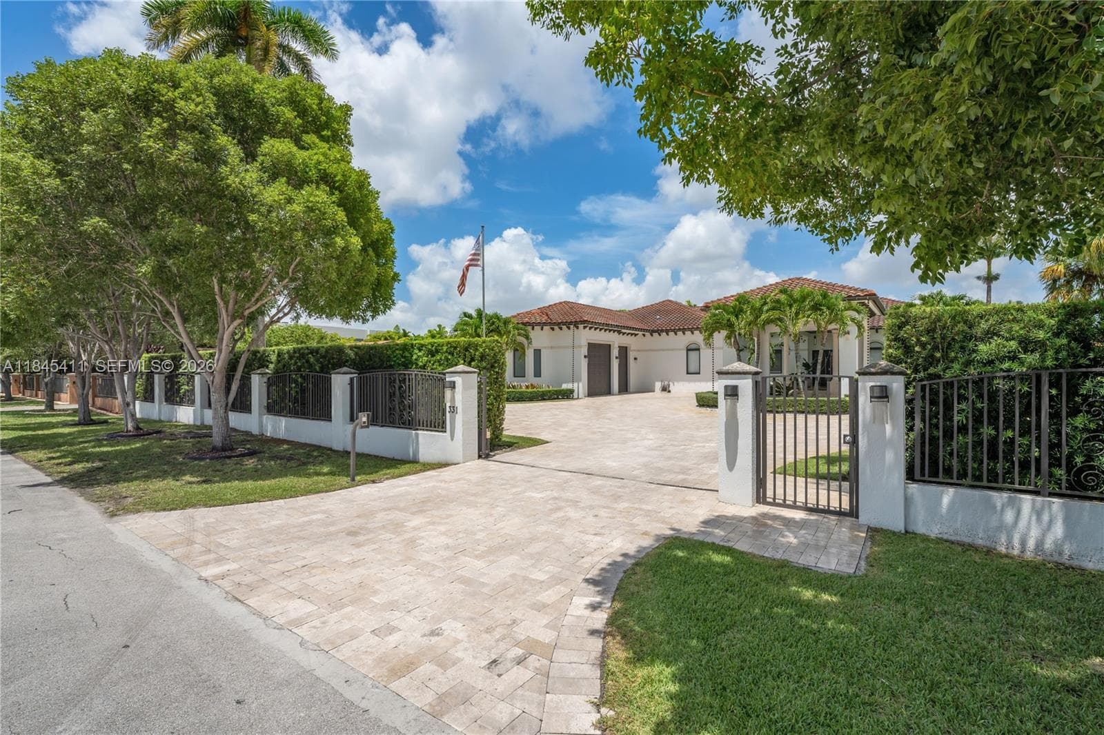 331 SW 124th Ave, Miami FL 33184 — 59