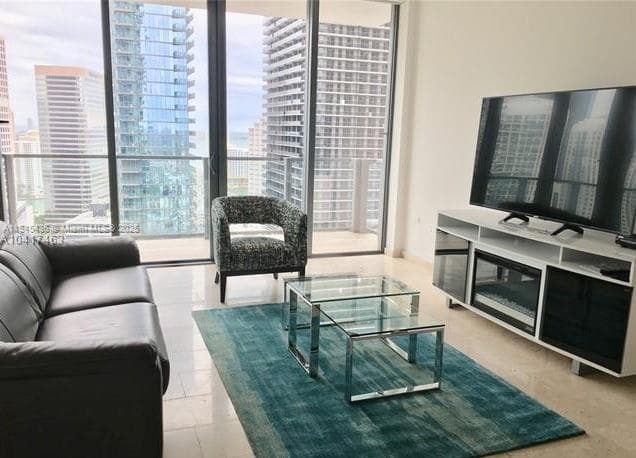 88 SW 7th St # 2603, Miami FL 33130 — 2