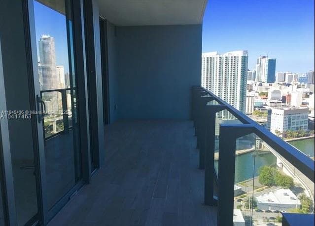 88 SW 7th St # 2603, Miami FL 33130 — 7