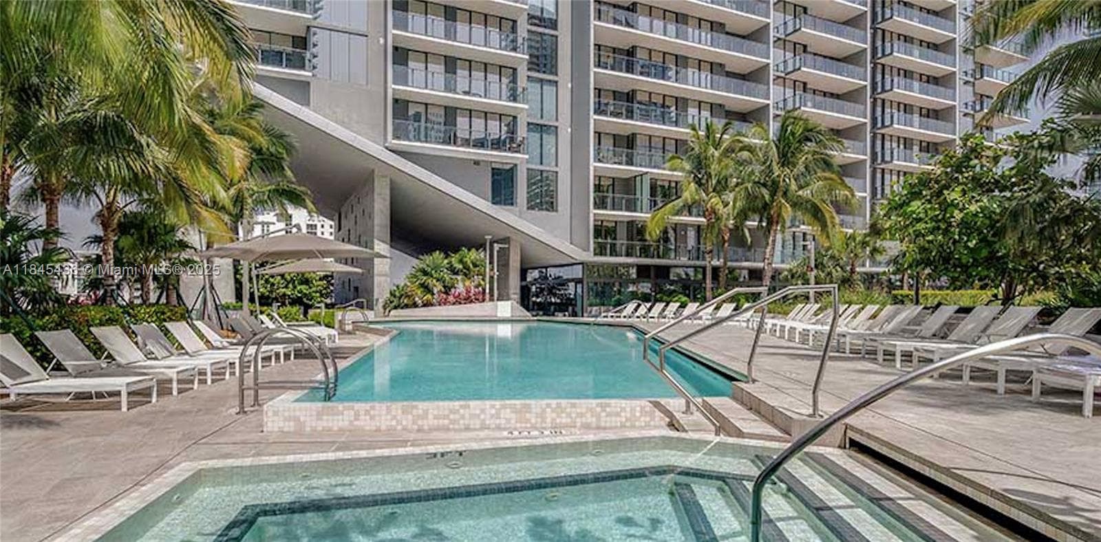 88 SW 7th St # 2603, Miami FL 33130 — 25