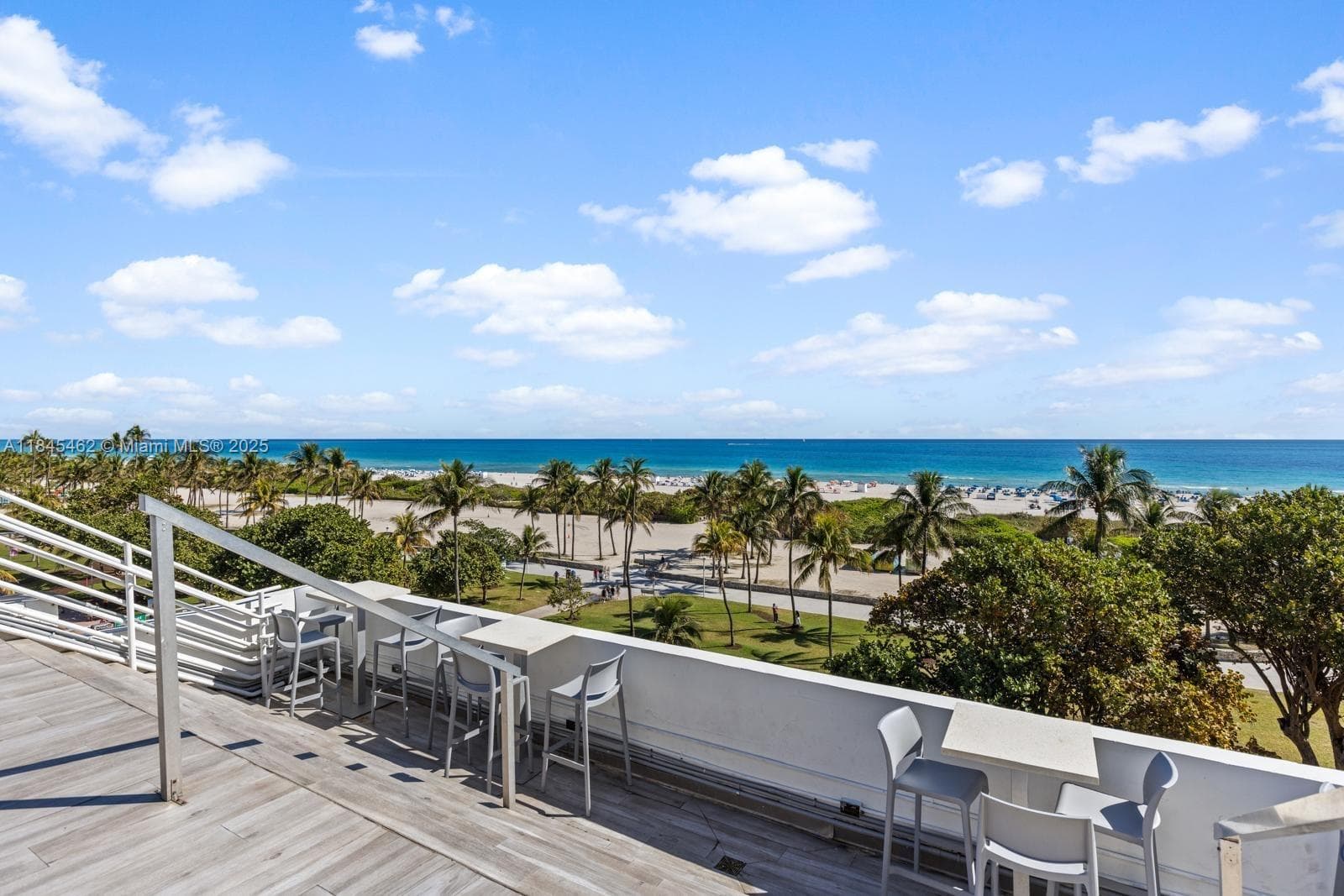1024 Ocean Dr # A207, Miami Beach FL 33139 — 5