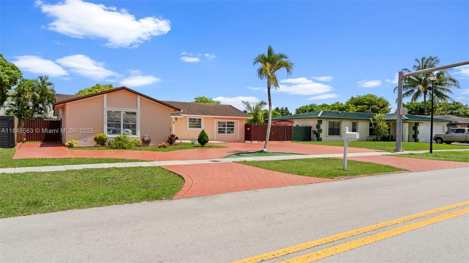 13330 SW 79th St, Miami FL 33183 — 22