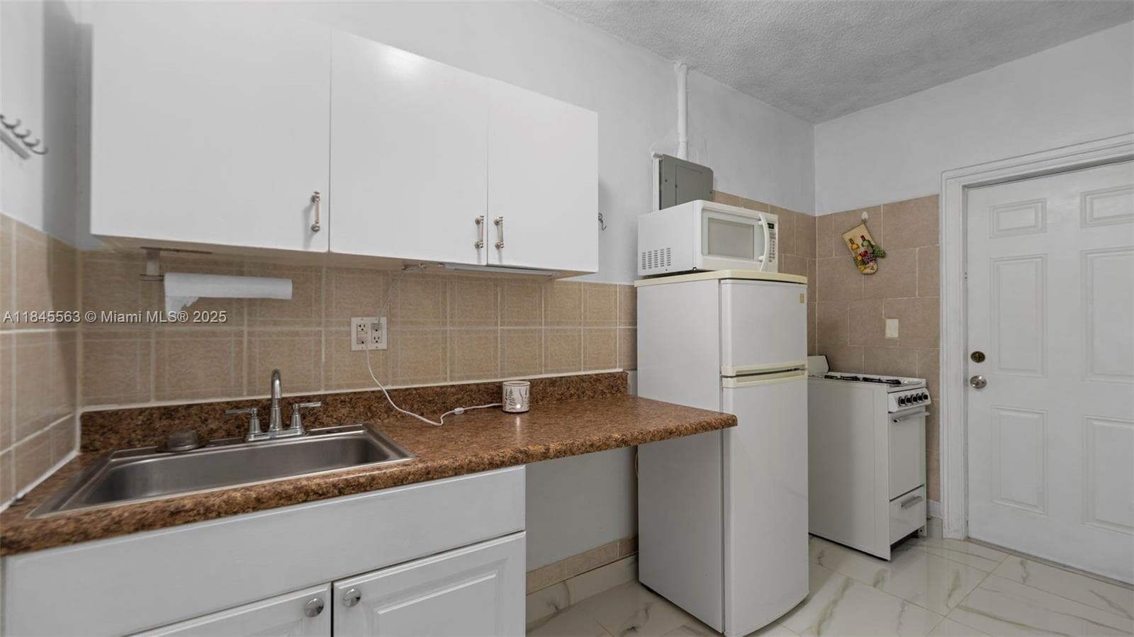13330 SW 79th St, Miami FL 33183 — 45