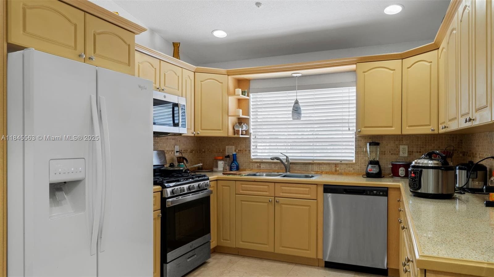13330 SW 79th St, Miami FL 33183 — 19
