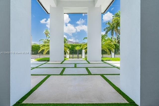 2610 SW 130th Ave, Miami FL 33175 — 16