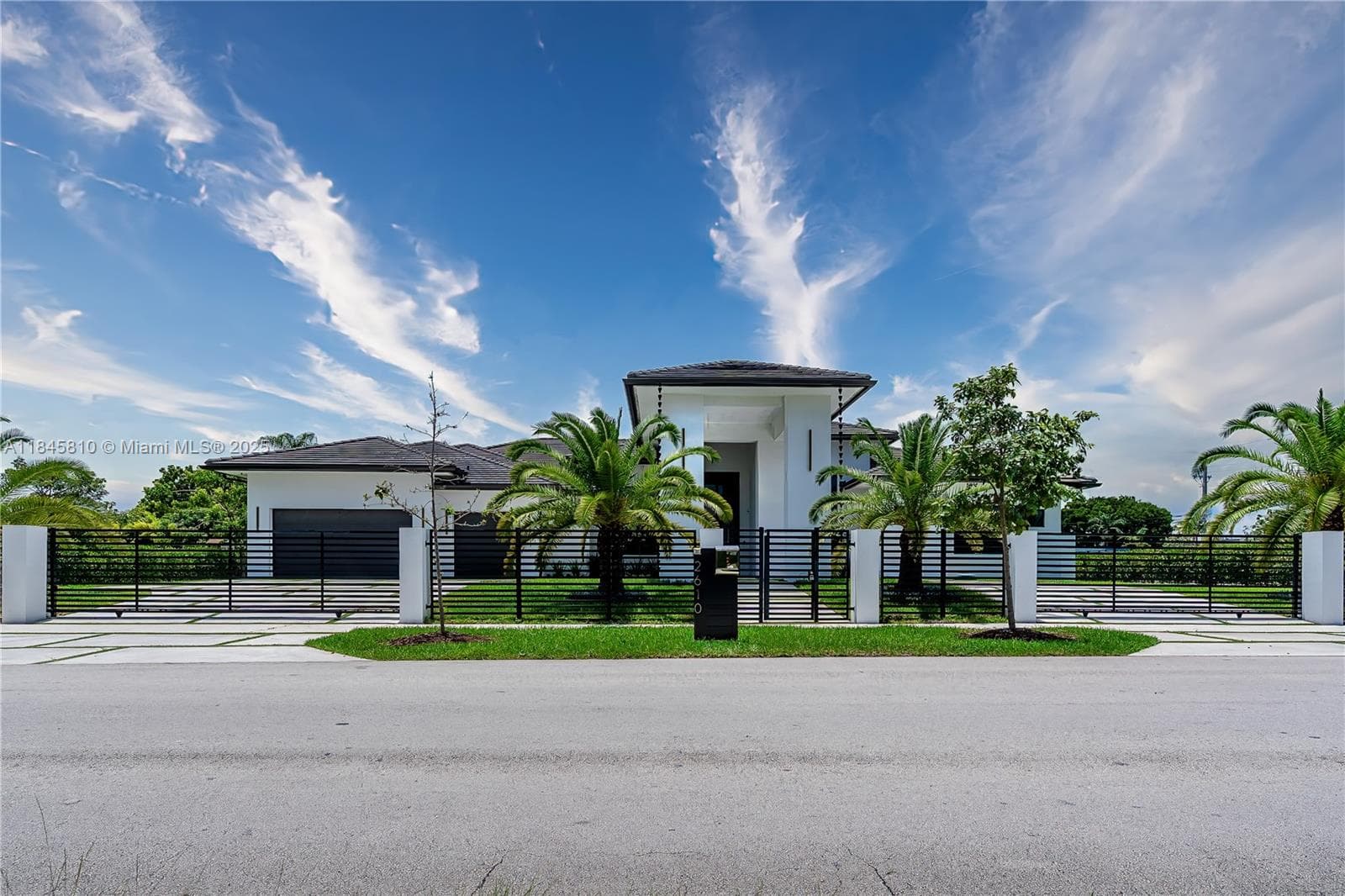 2610 SW 130th Ave, Miami FL 33175 — 1