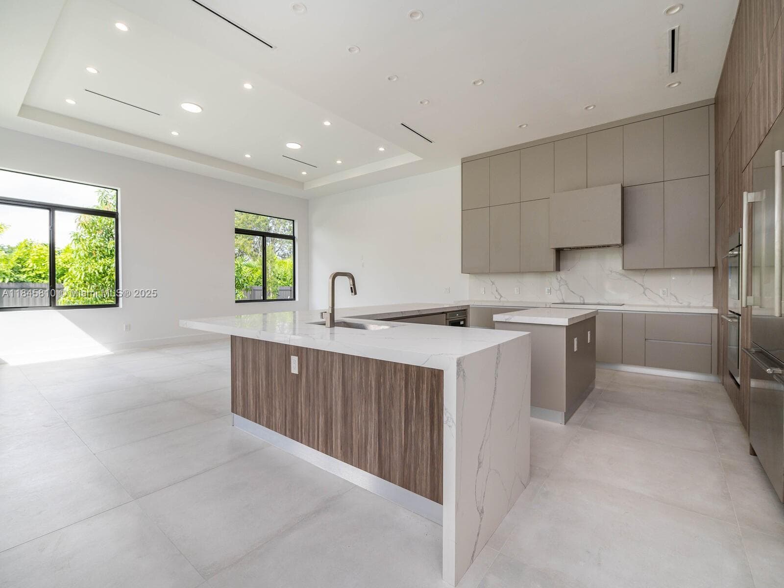 2610 SW 130th Ave, Miami FL 33175 — 33
