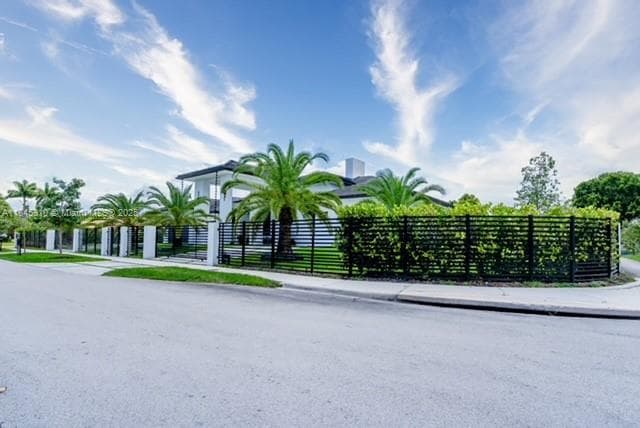 2610 SW 130th Ave, Miami FL 33175 — 11