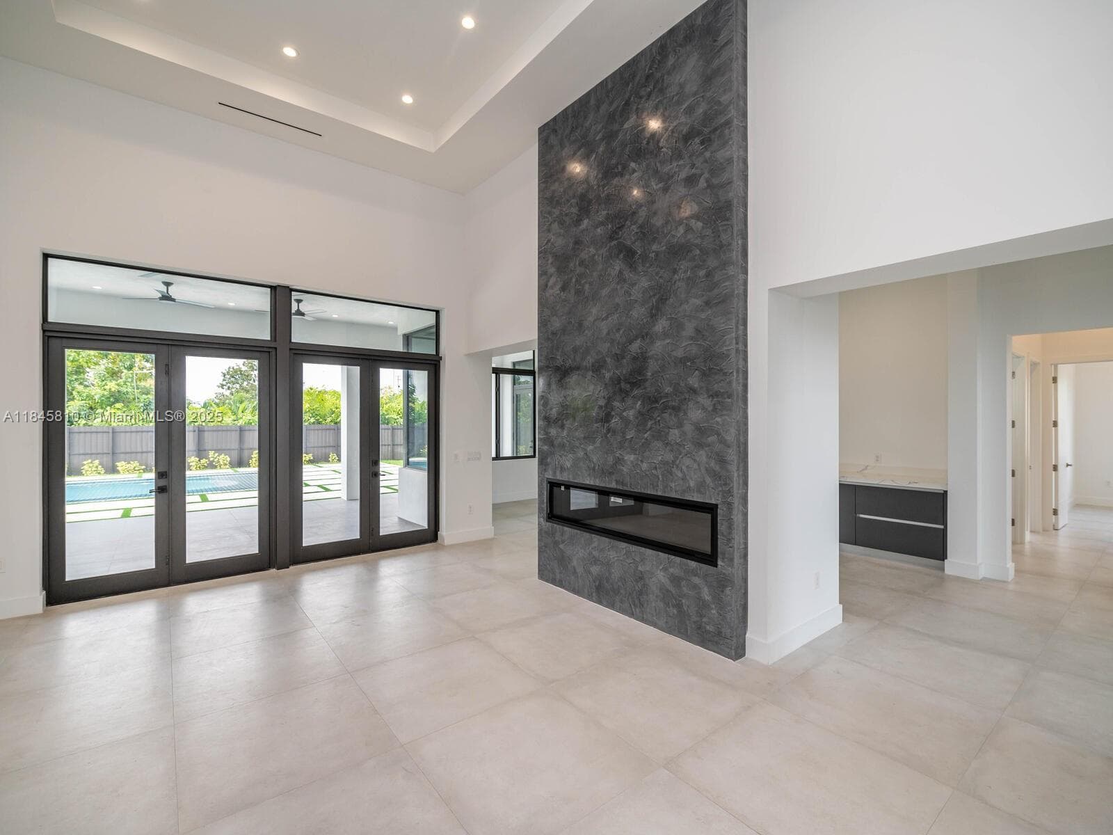 2610 SW 130th Ave, Miami FL 33175 — 21
