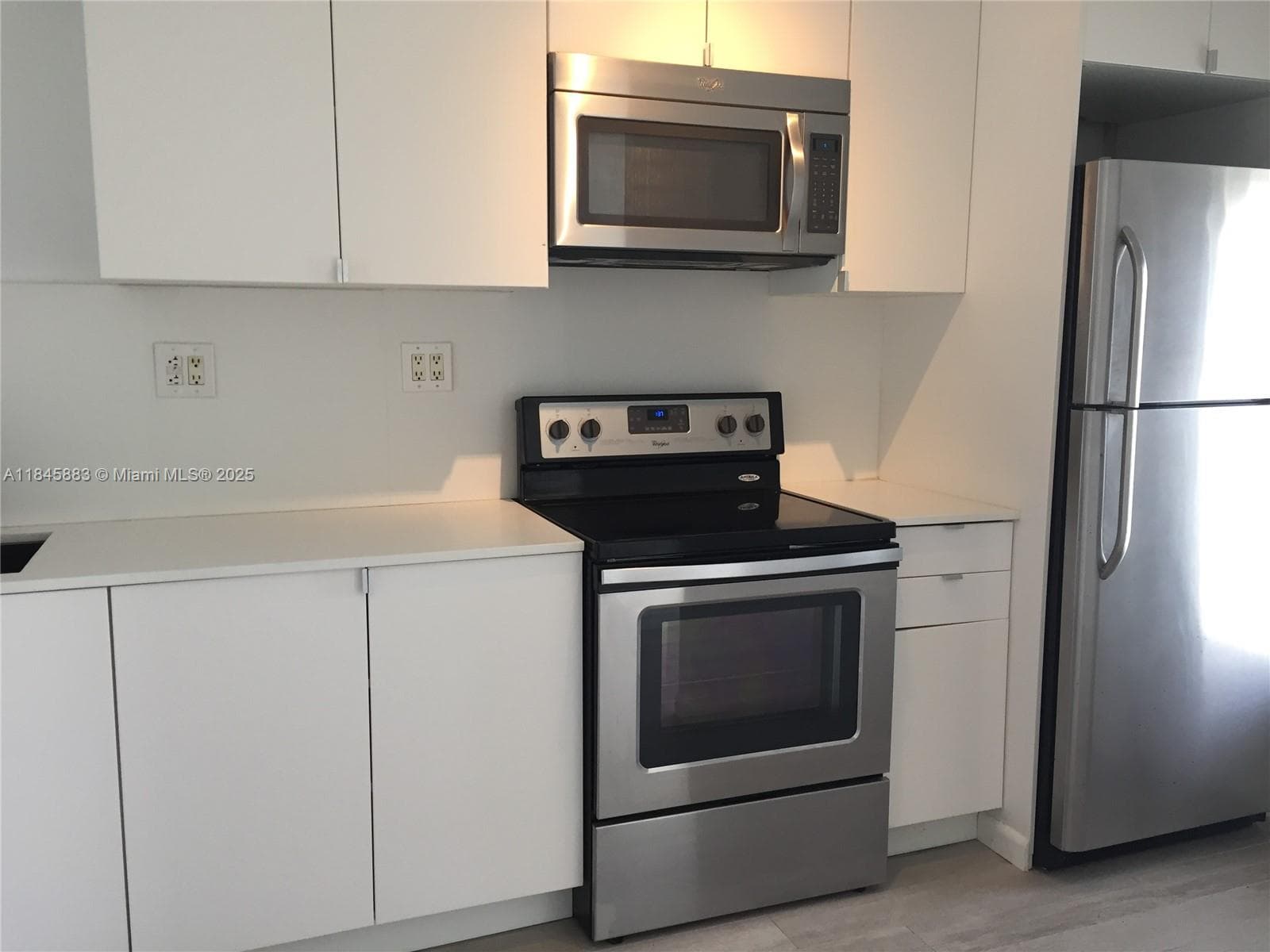 201 Sunrise Drive # 102, Key Biscayne FL 33149 — 7