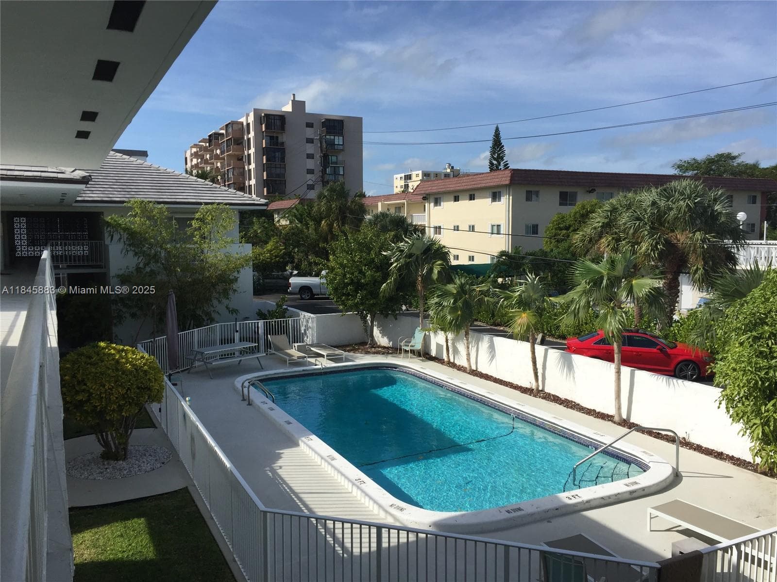 201 Sunrise Drive # 102, Key Biscayne FL 33149 — 3