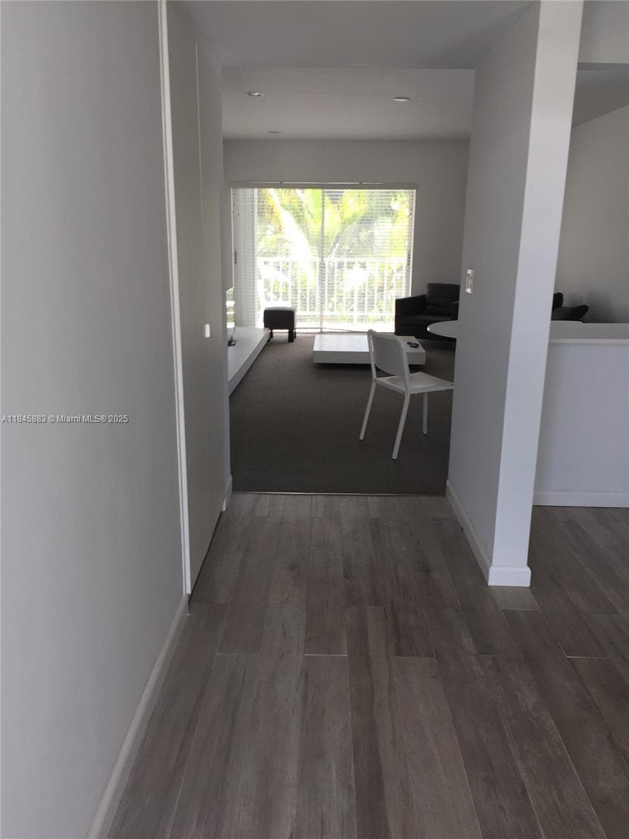 201 Sunrise Drive # 102, Key Biscayne FL 33149 — 5