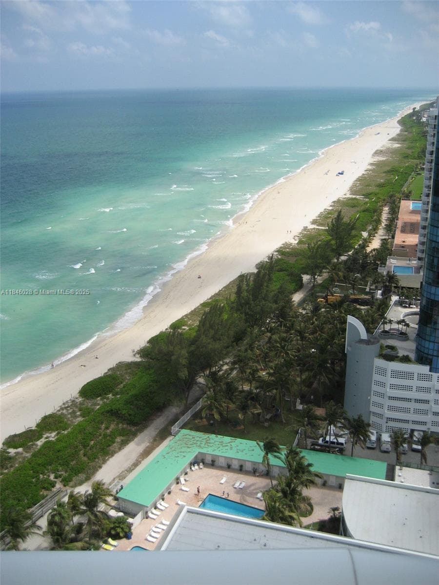 6365 Collins Ave # 3907, Miami Beach FL 33141 — 2