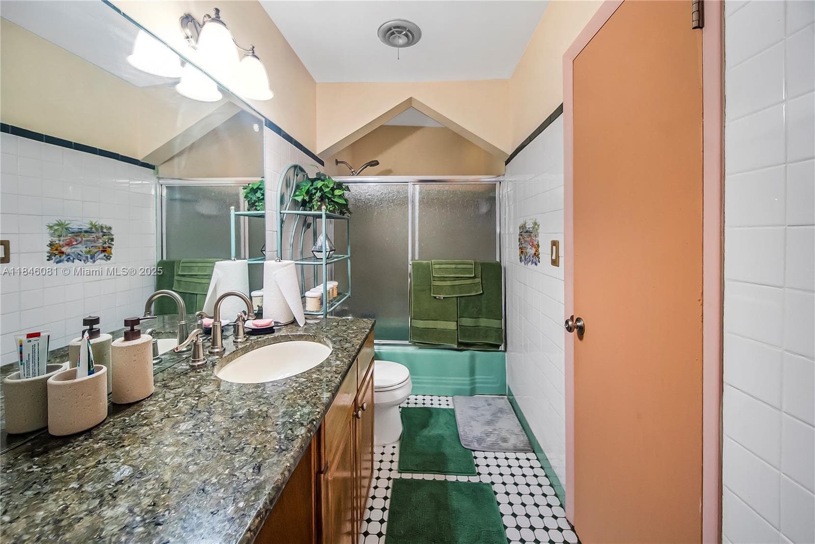 1300 NW 174th St, Miami Gardens FL 33169 — 24
