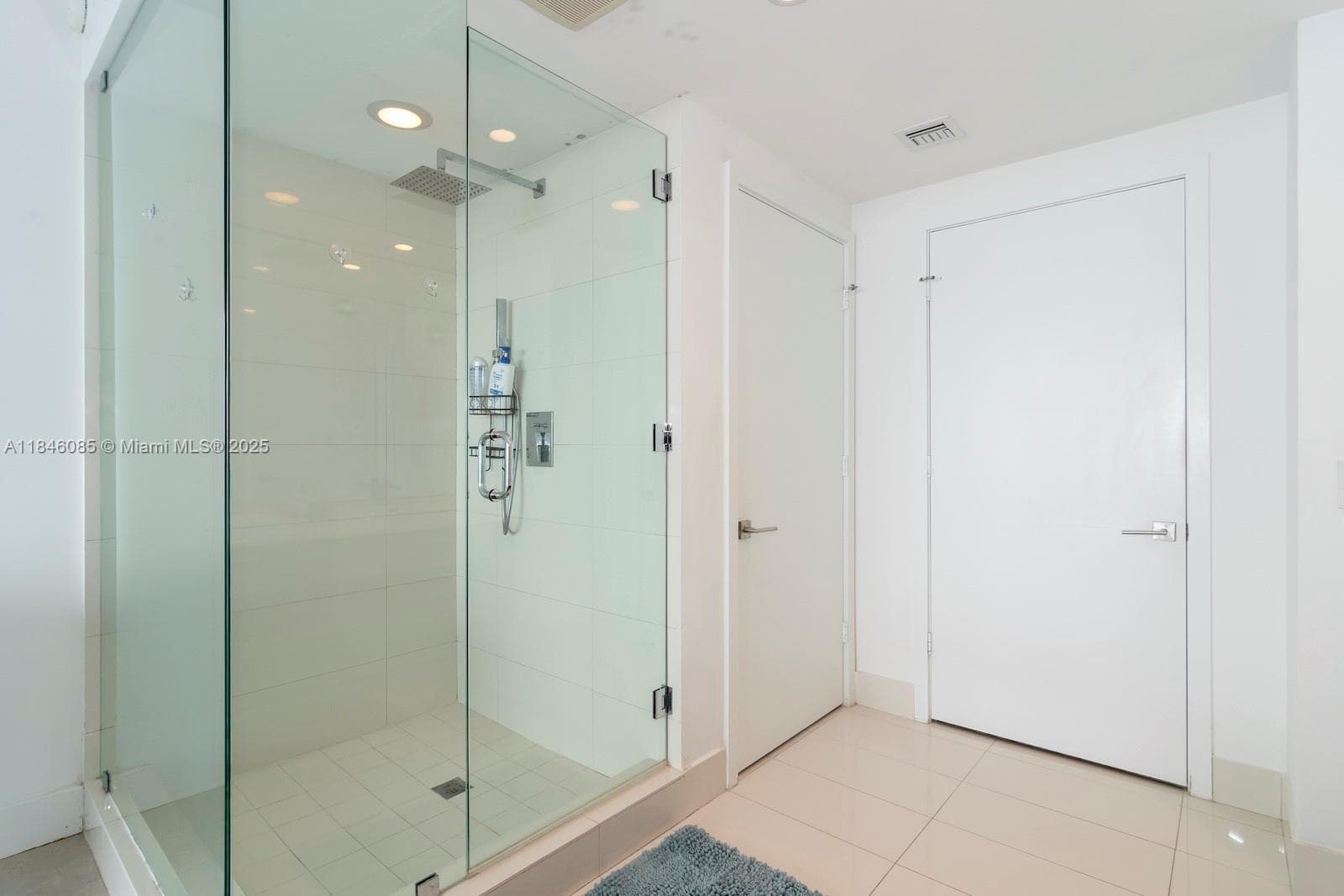 650 NE 32nd St # 4206, Miami FL 33137 — 20