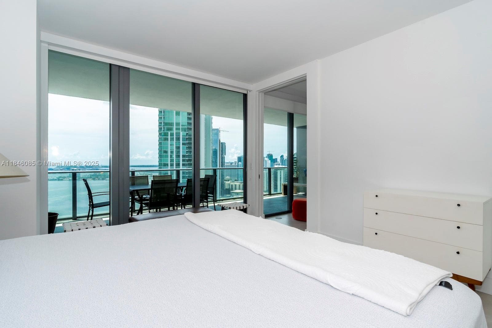 650 NE 32nd St # 4206, Miami FL 33137 — 18