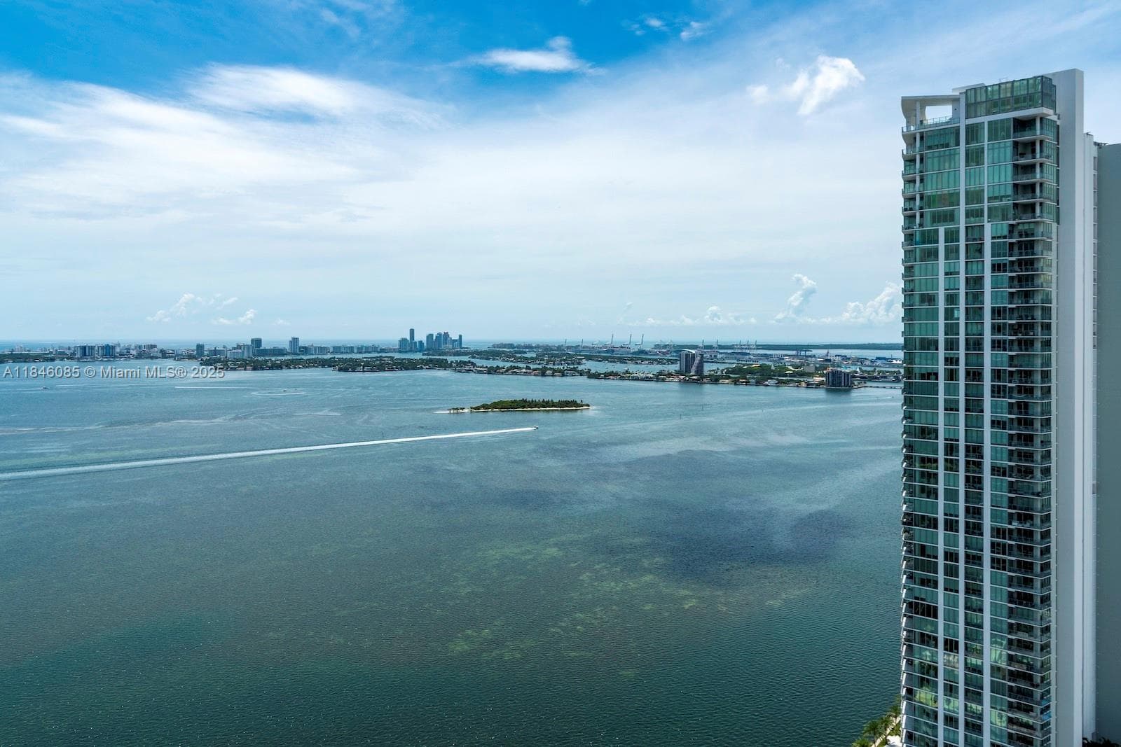 650 NE 32nd St # 4206, Miami FL 33137 — 31