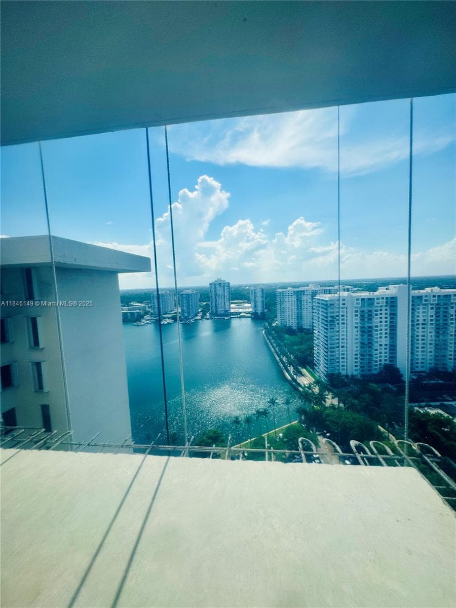 18181 NE 31st Ct, Aventura FL 33160 — 26