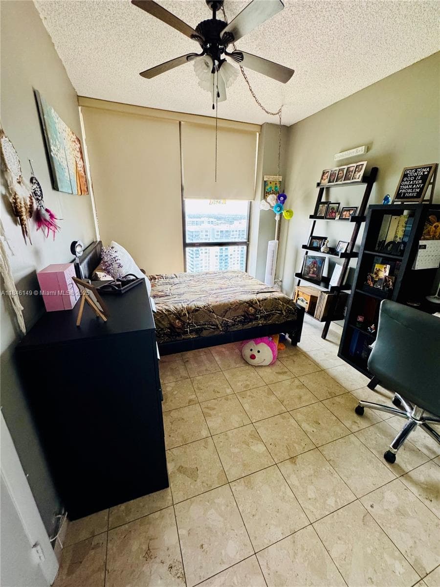 18181 NE 31st Ct, Aventura FL 33160 — 22