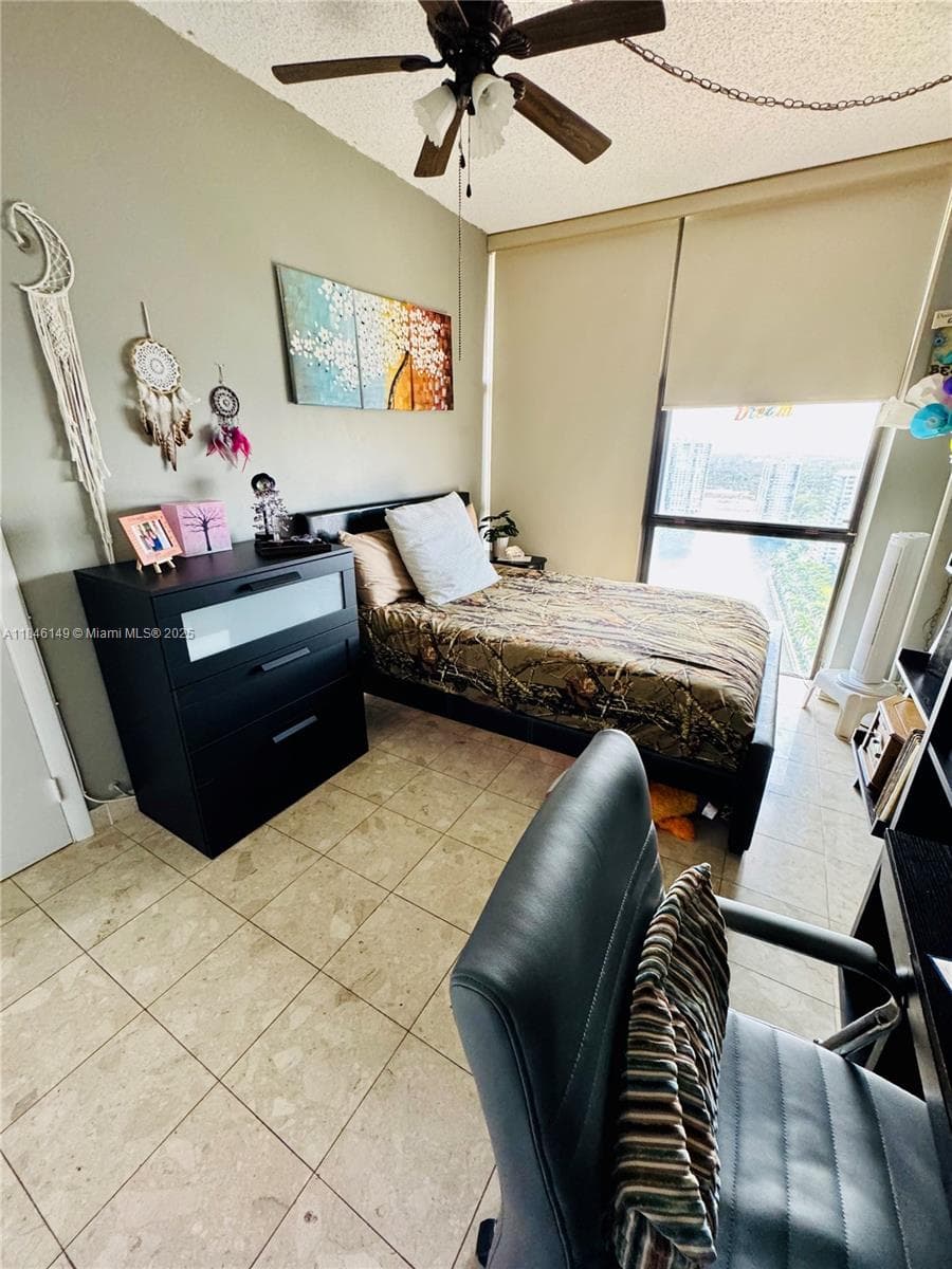 18181 NE 31st Ct, Aventura FL 33160 — 20
