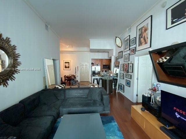 2000 N Bayshore Dr # 122, Miami FL 33137 — 15