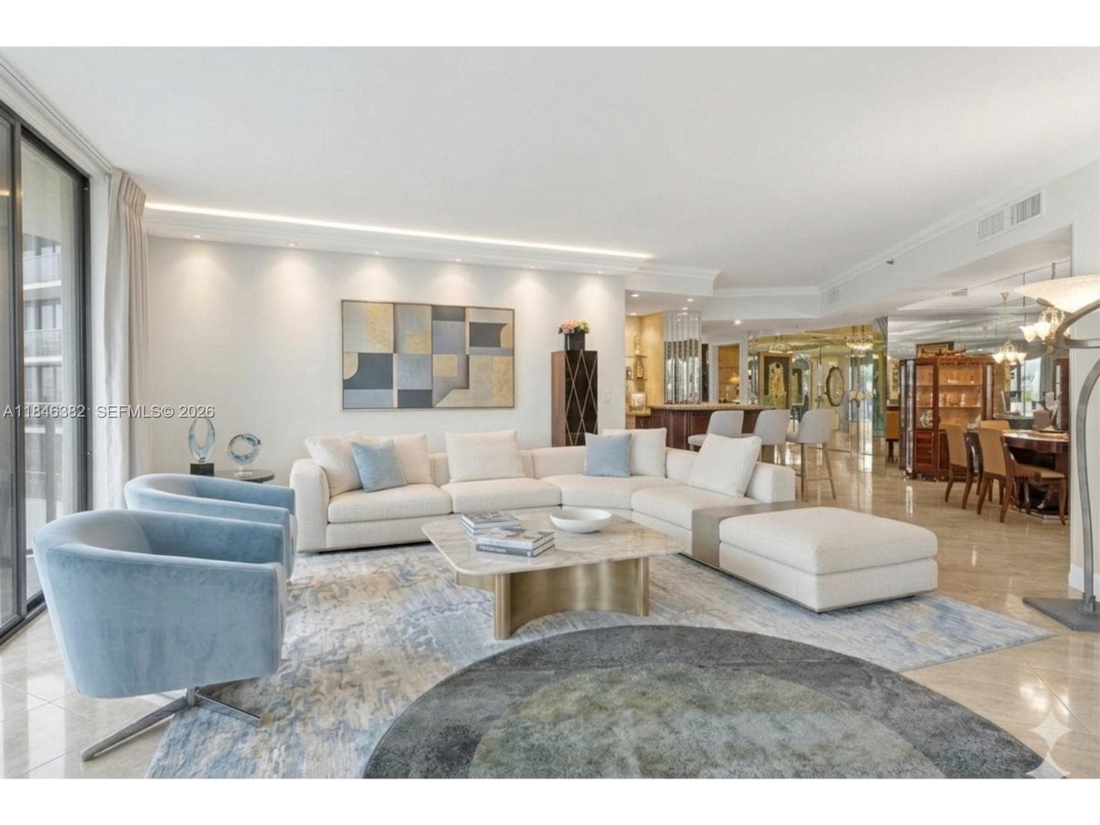 20281 E Country Club Dr # 207, Aventura FL 33180 — 2
