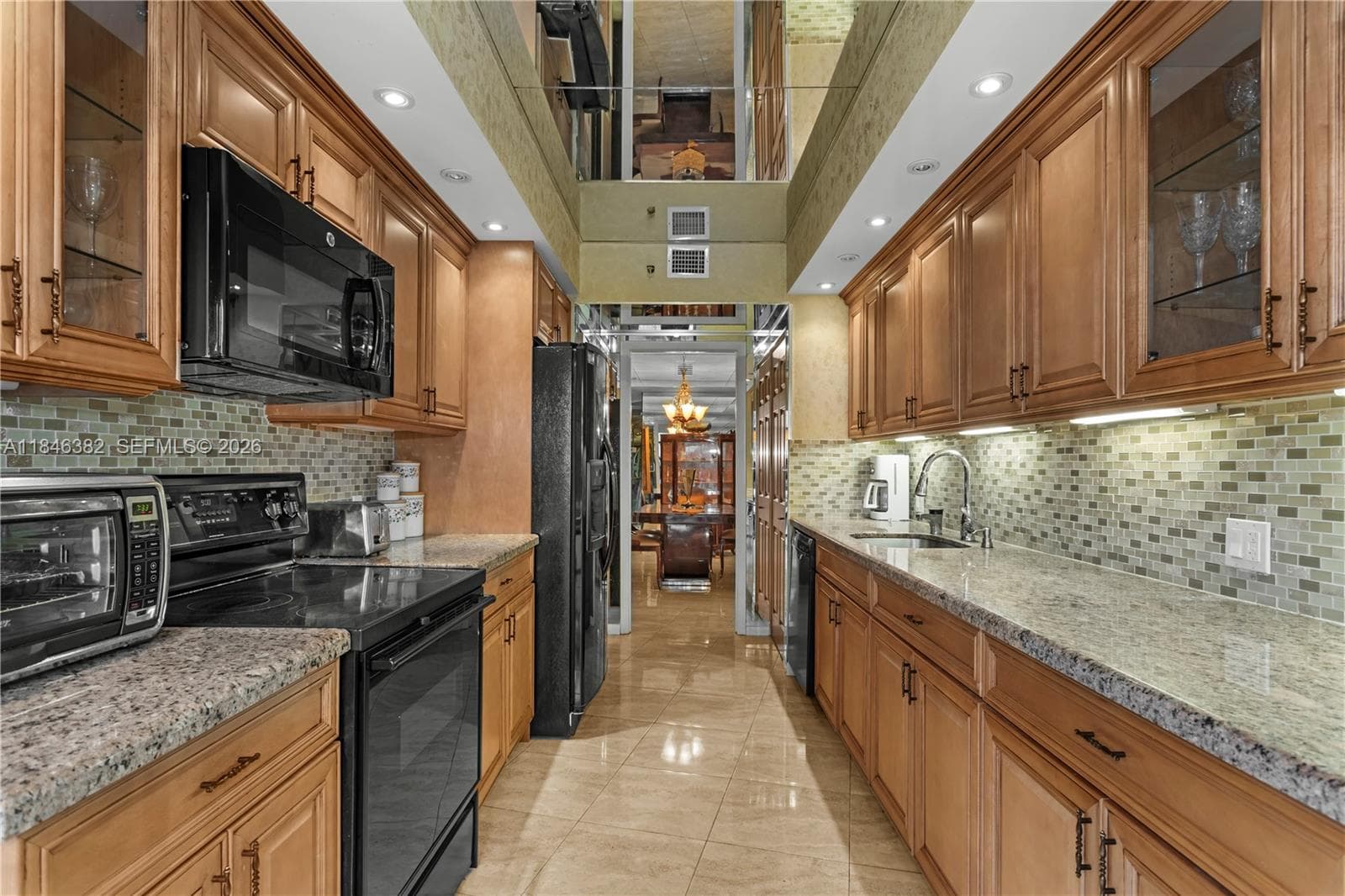 20281 E Country Club Dr # 207, Aventura FL 33180 — 16