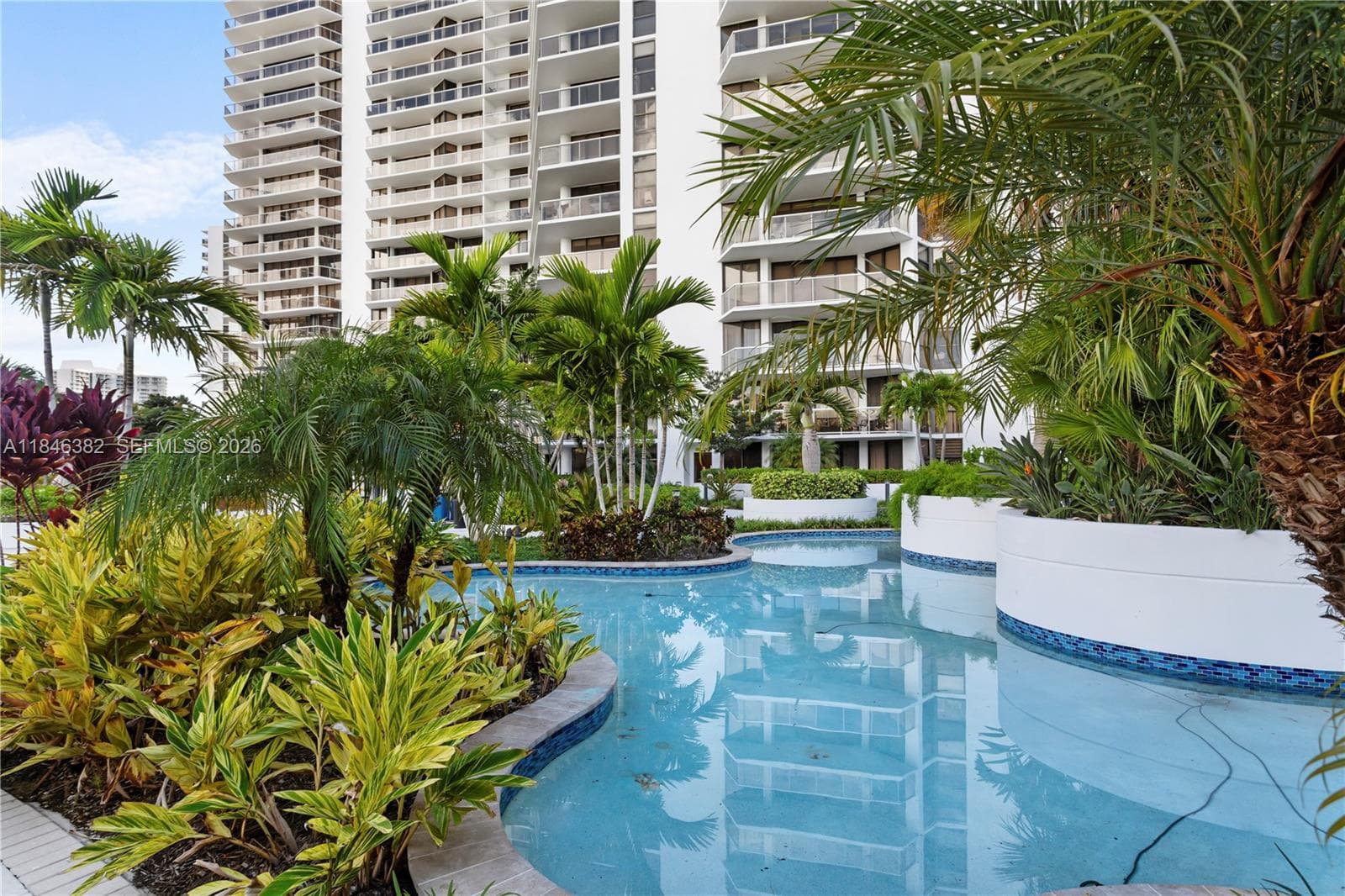 20281 E Country Club Dr # 207, Aventura FL 33180 — 28