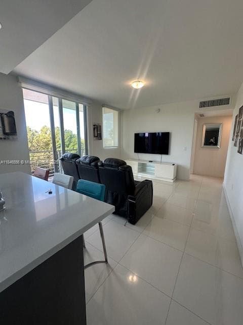 7875 NW 107th Ave # 318, Doral FL 33178 — 5