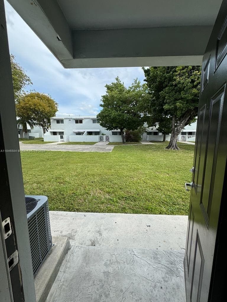 483 NW 19th St # 362, Miami FL 33136 — 4