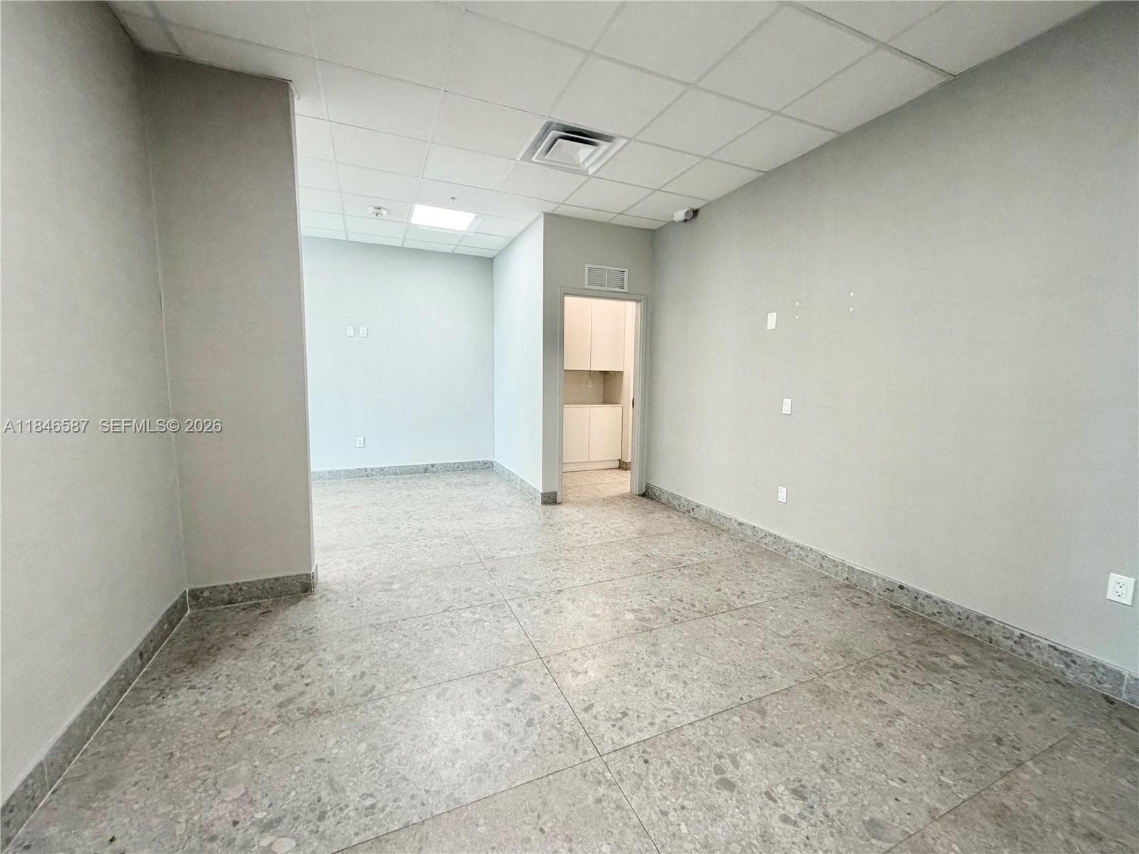 2820 NE 214th St # 1001, Aventura FL 33180 — 8