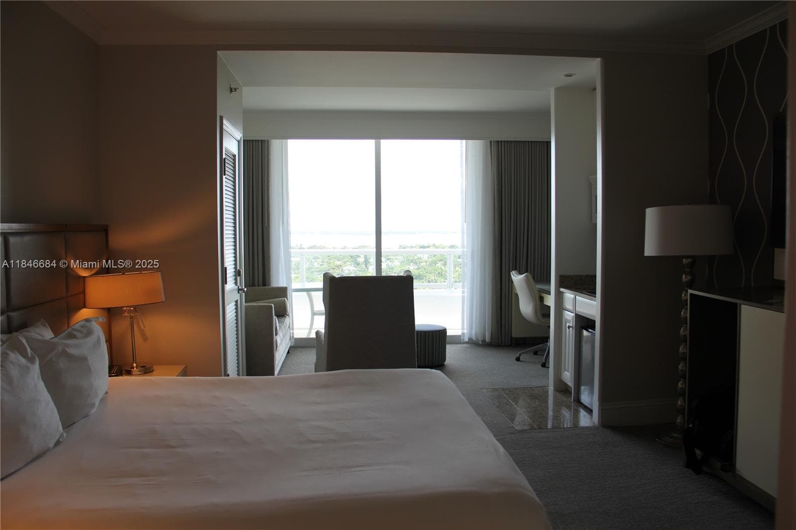4401 Collins Ave, Miami Beach FL 33140 — 42