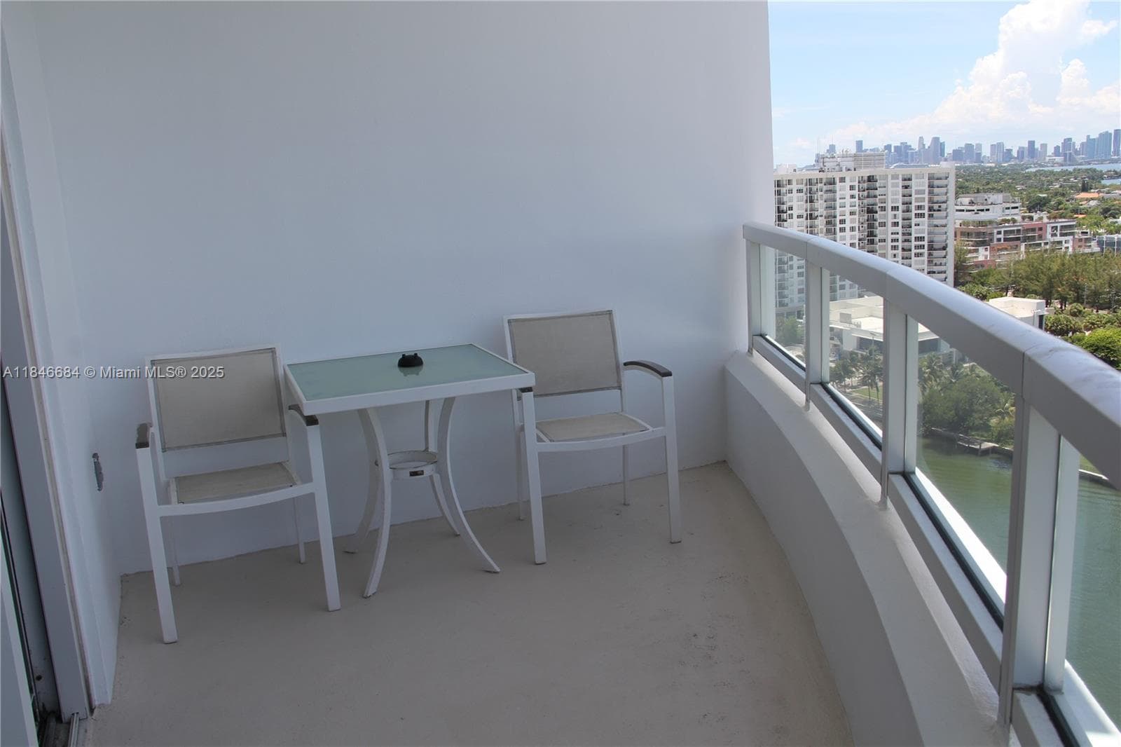 4401 Collins Ave, Miami Beach FL 33140 — 34