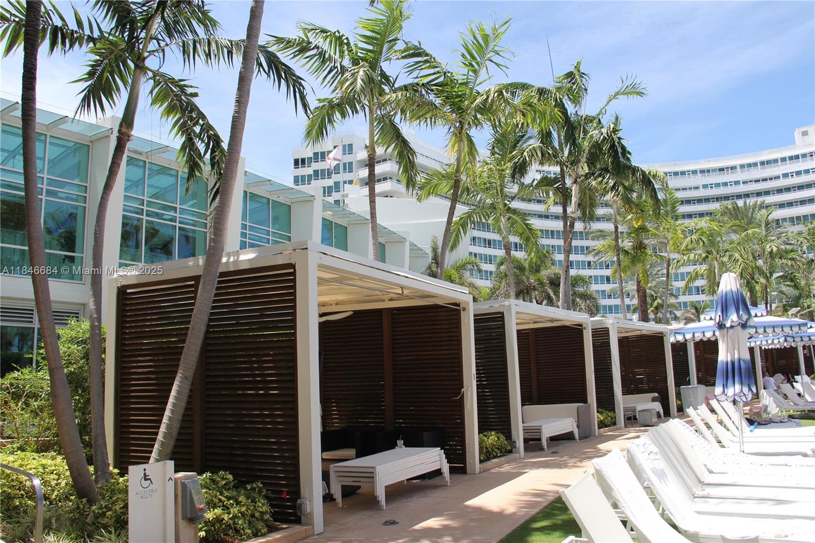 4401 Collins Ave, Miami Beach FL 33140 — 69
