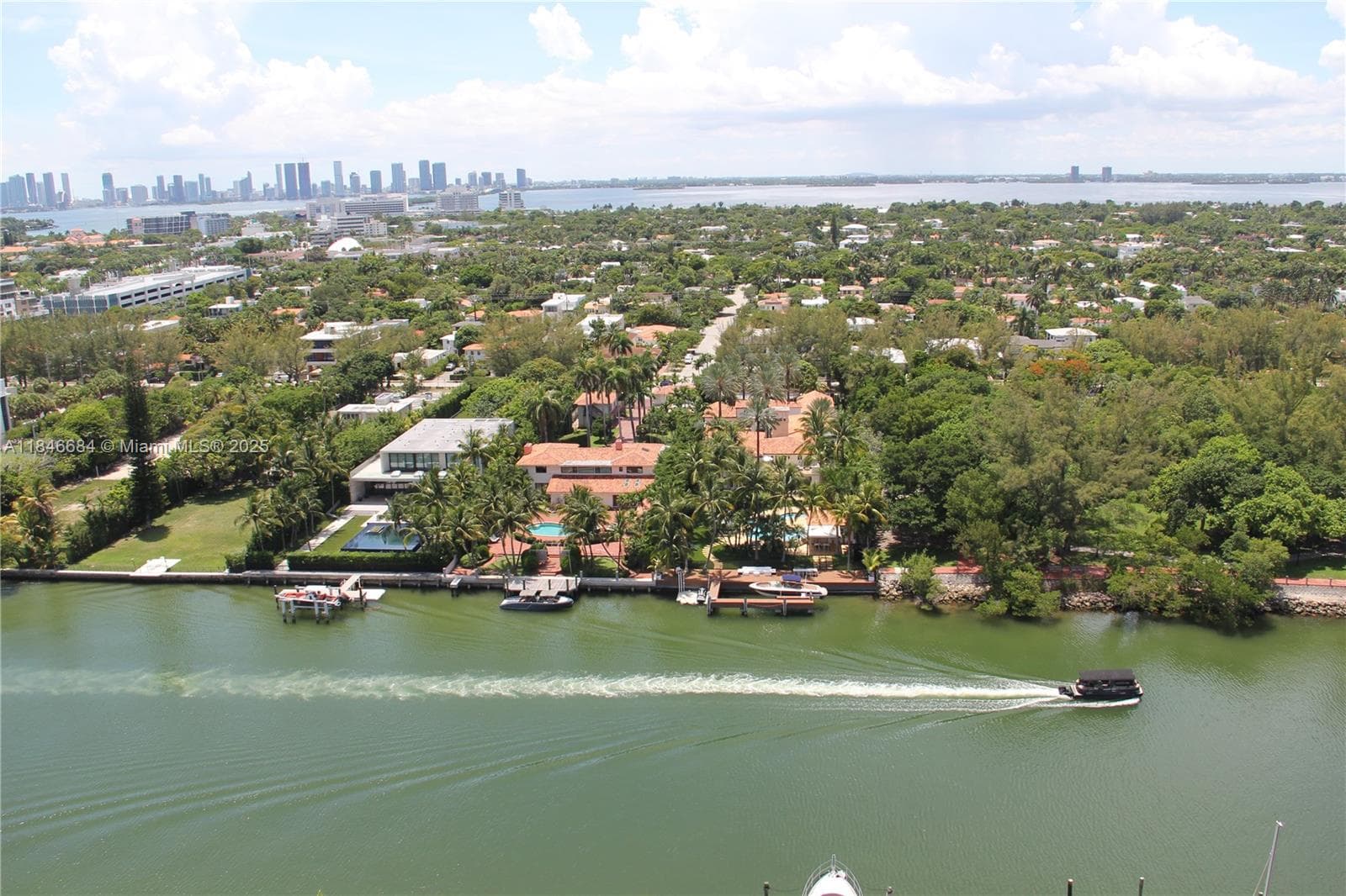 4401 Collins Ave, Miami Beach FL 33140 — 50